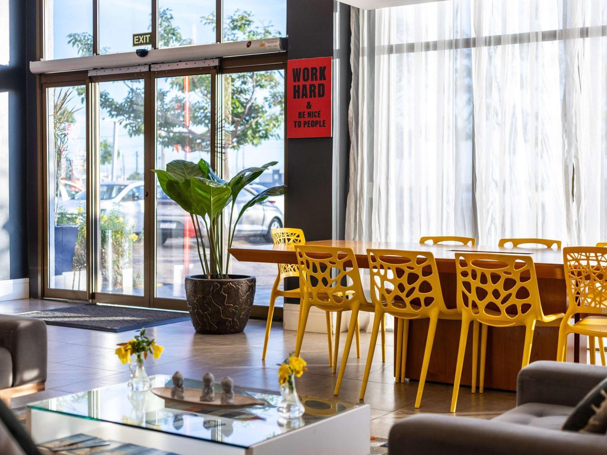 Ibis Styles